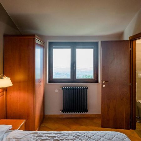 Seggiano Hotel La Scottiglia E Ristorante מראה חיצוני תמונה