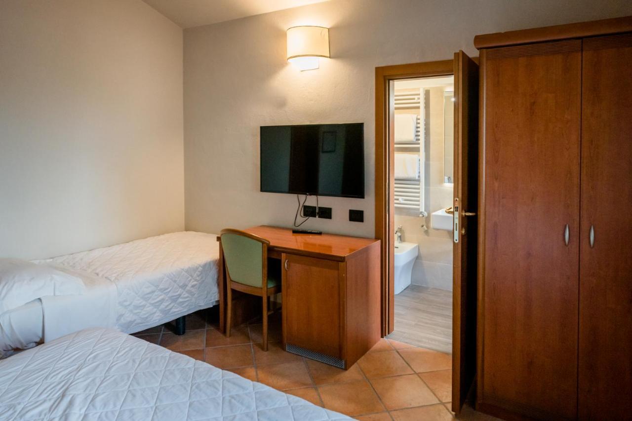 Seggiano Hotel La Scottiglia E Ristorante מראה חיצוני תמונה