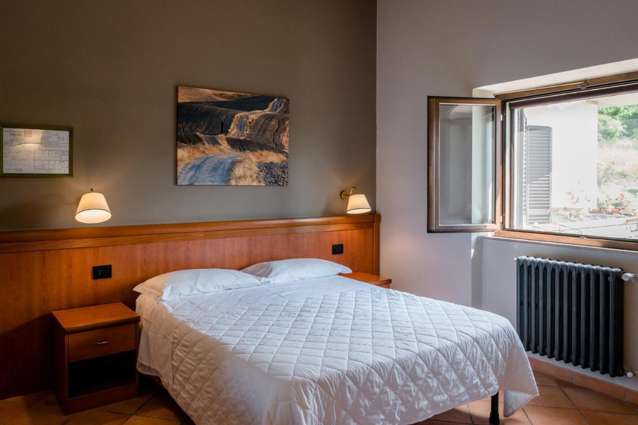 Seggiano Hotel La Scottiglia E Ristorante מראה חיצוני תמונה