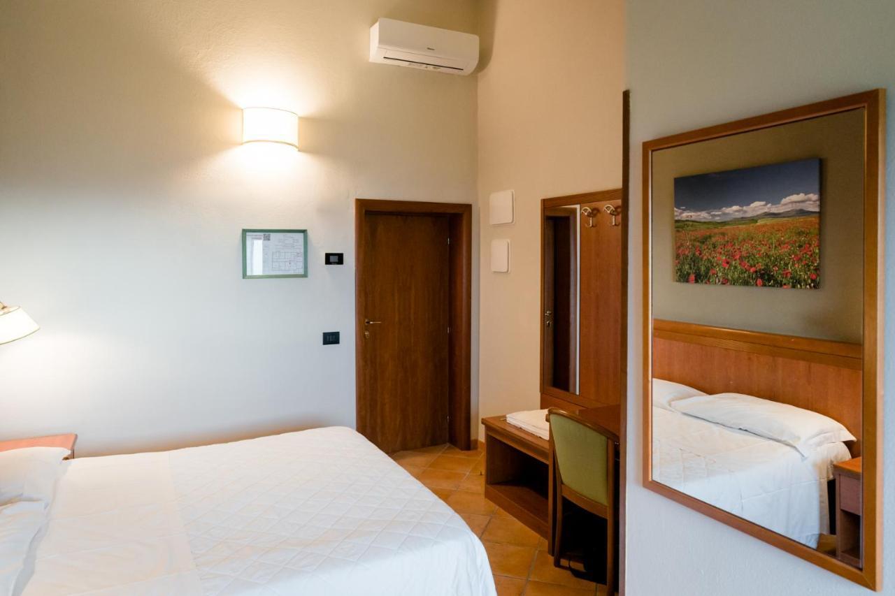 Seggiano Hotel La Scottiglia E Ristorante מראה חיצוני תמונה