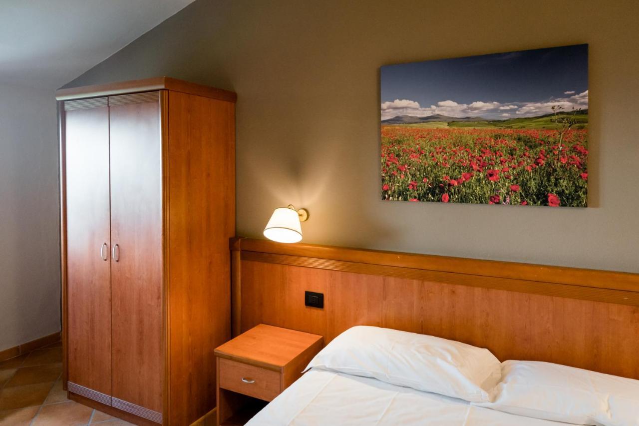 Seggiano Hotel La Scottiglia E Ristorante מראה חיצוני תמונה